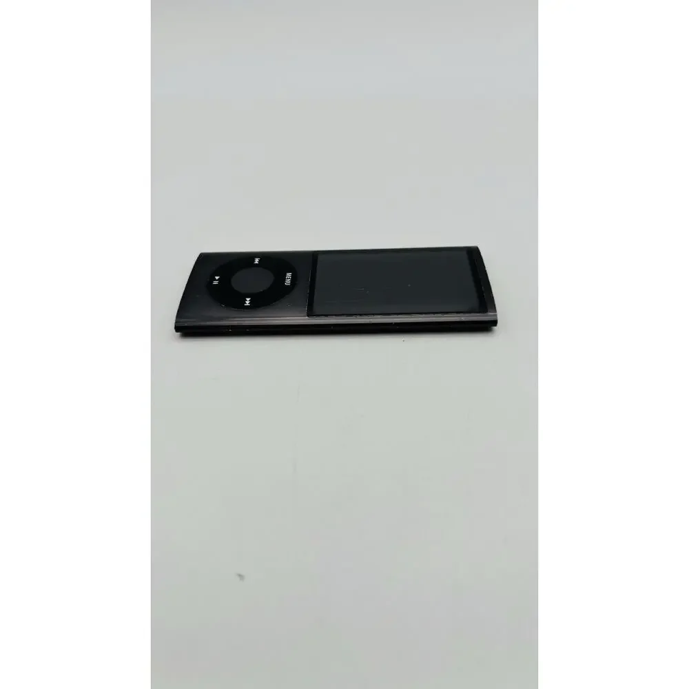2 Apple iPod Nano 5th Gen A1320 And One 4th Gen A1285 All For Parts And Repair